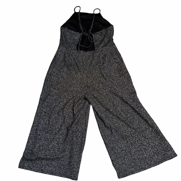 NWOT Sexy Romper - Picture 7 of 7